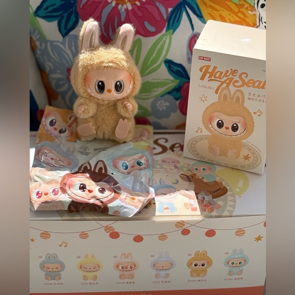 Labubu “ Have a Seat” Baba Authentic Brand New